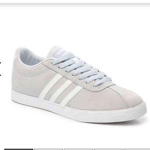 BRAND NEW Women’s Adidas Courtset Sneakers